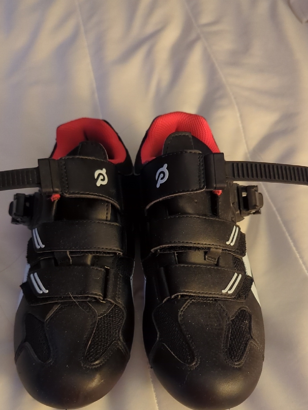 Peloton Cycling Shoes Women's Size 39 (8) And A Padded Bike Seat